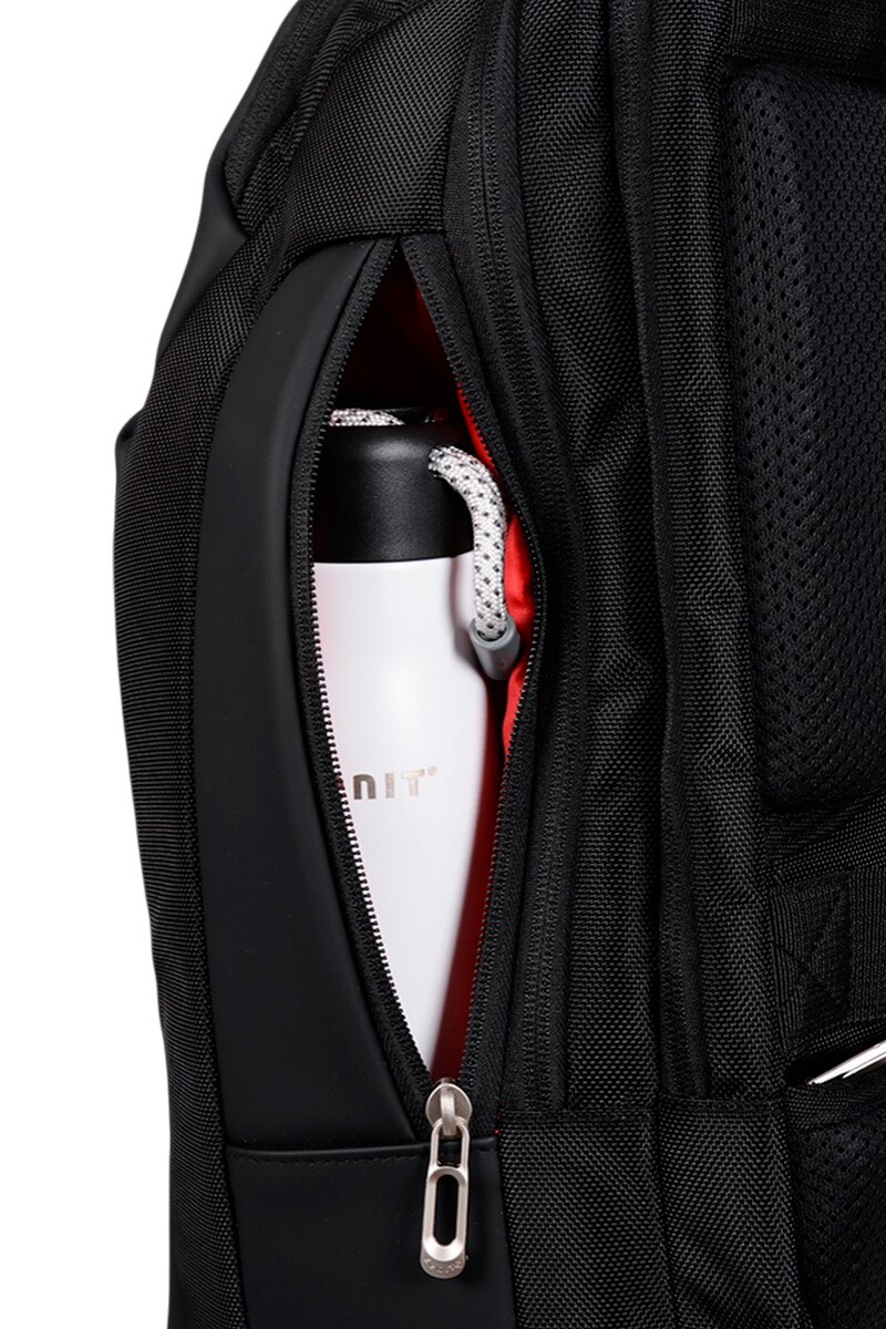 MOCHILA ALTA GAMA JAREK MOCHILA ALTA GAMA JAREK