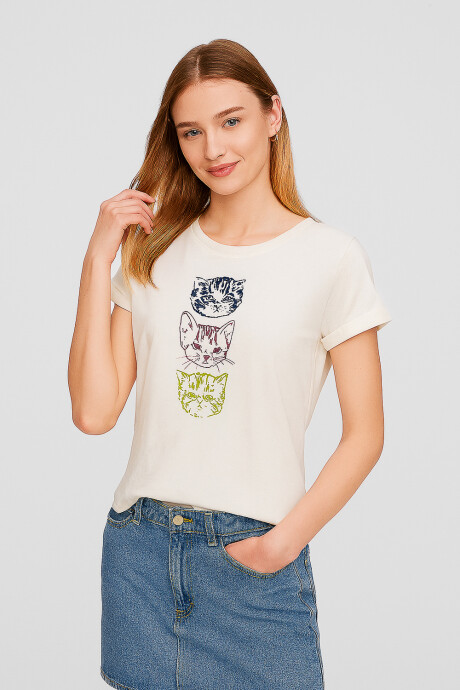 Remera Cobatin Estampado 5