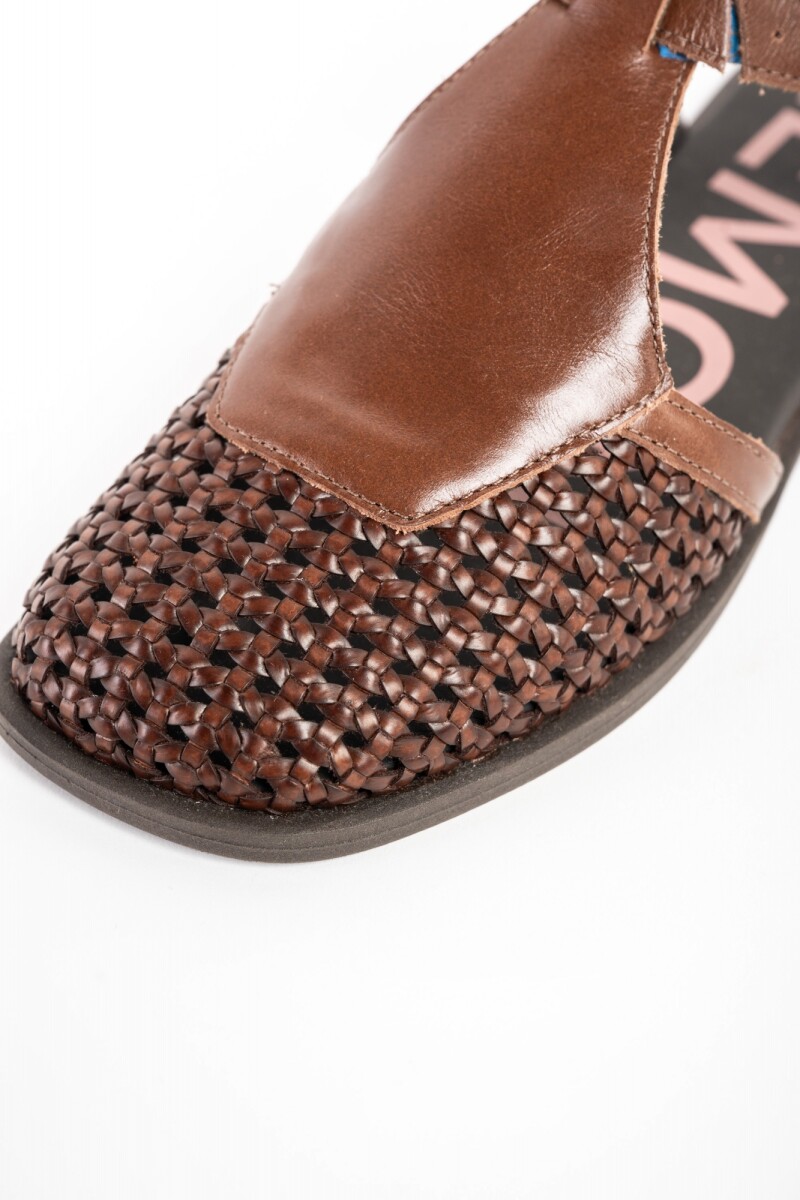 Sandalia Trenzada Chocolate