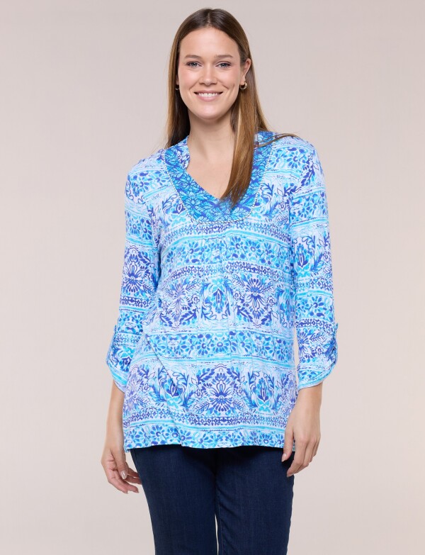 Remera Estampada Manga 3/4 Roll-up AZUL/MULTI