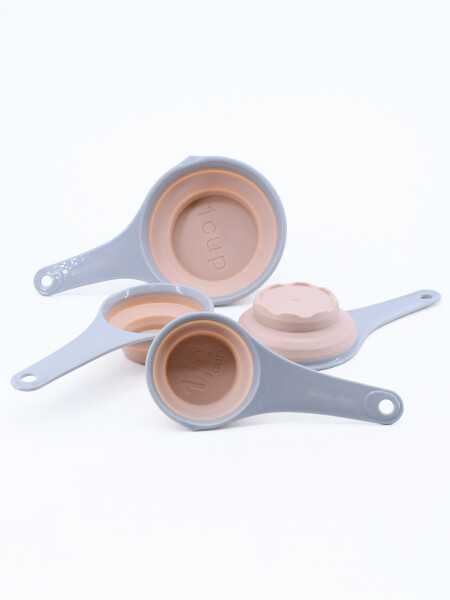 TAZA MEDIDORA SET X 4 GRIS (V)