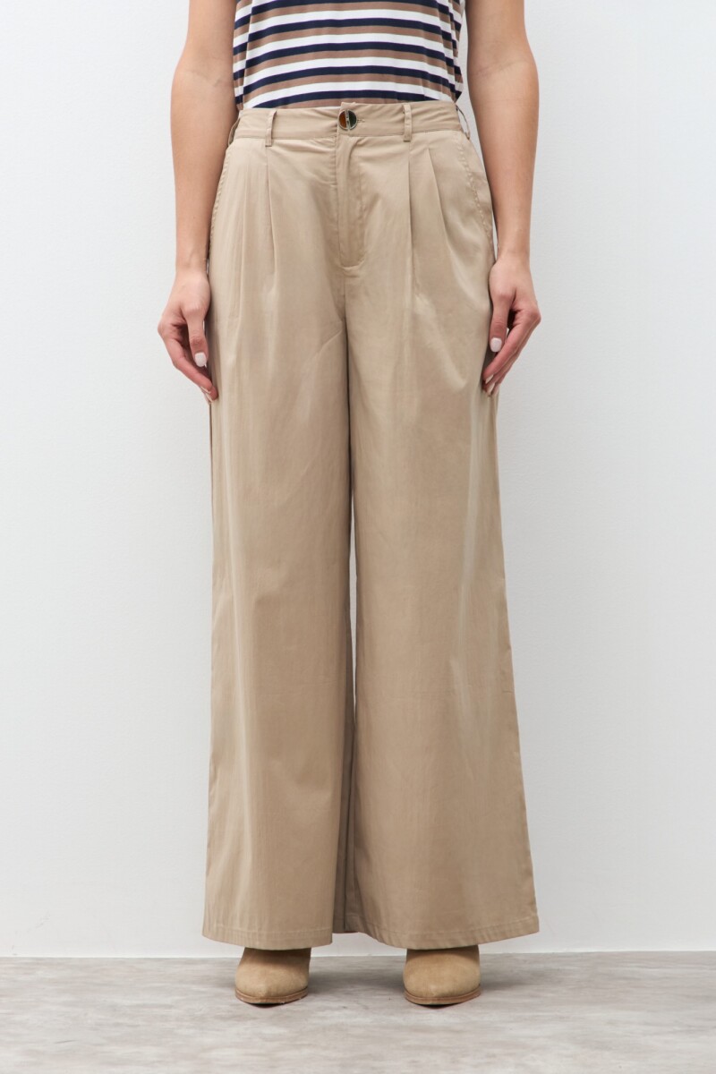 Pantalón pinzado beige