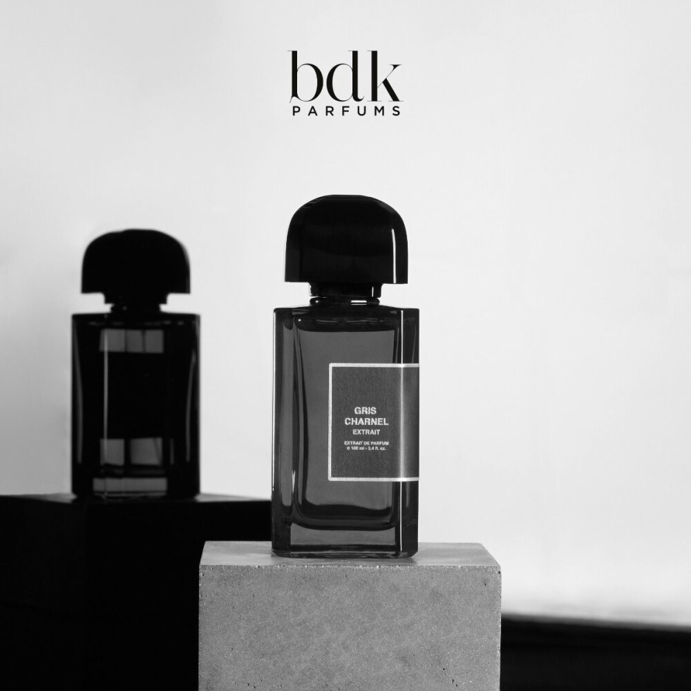 GRIS CHARNEL EXTRAIT GRIS CHARNEL EXTRAIT