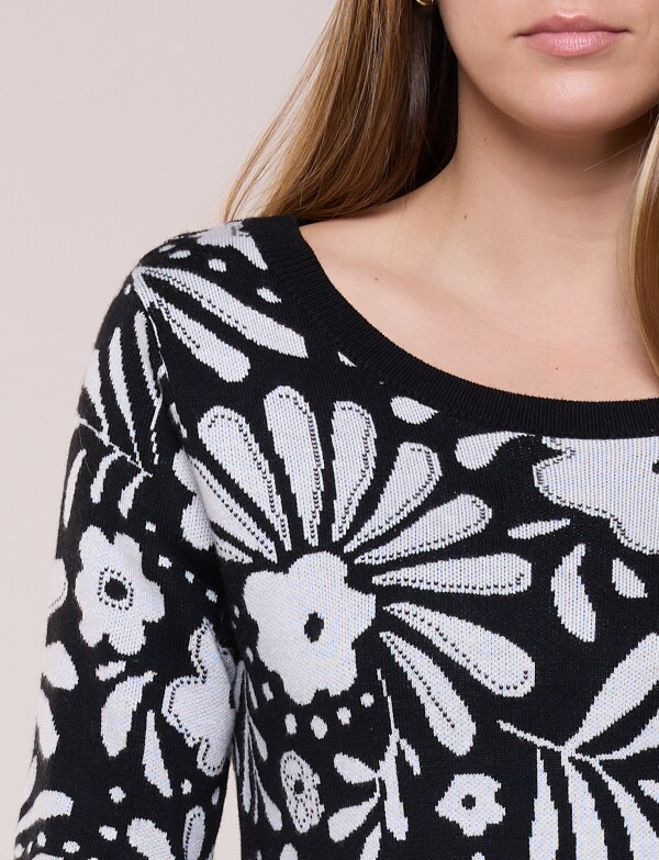 Buzo Tejido Manga Corta Con Estampado Floral NEGRO/GRIS