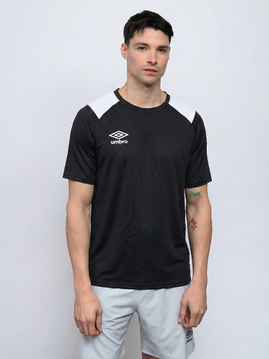 REMERA BOOST Umbro Hombre - 029 