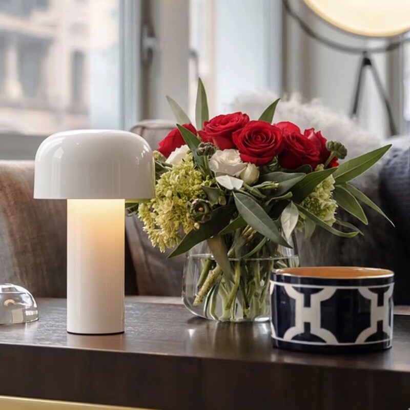 LAMPARA DE MESA RECARGABLE TULIPA Lampara De Mesa Recargable Tulipa Blanco