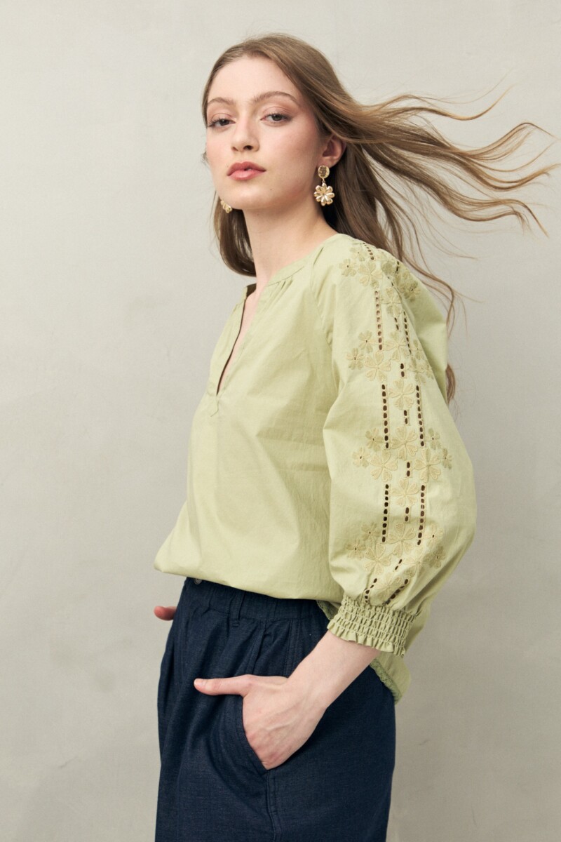 BLUSA NALARA Verde Oliva