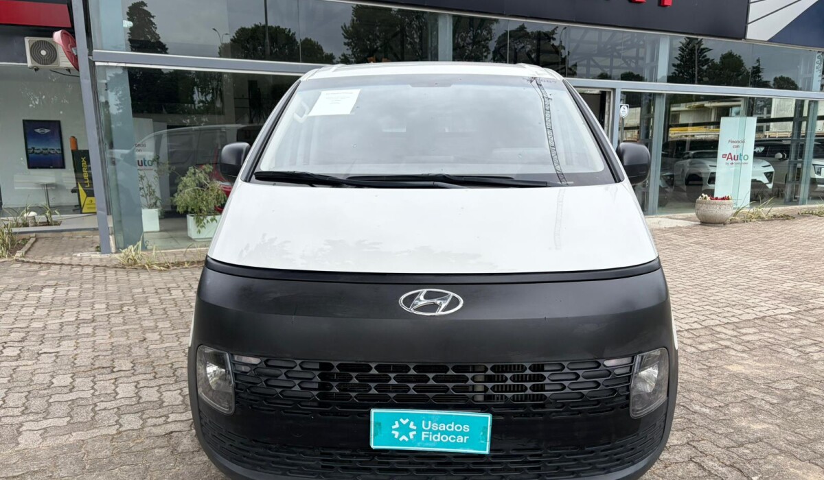 Hyundai H1 Staria Furgon 2.2 Diesel - 2022 Hyundai H1 Staria Furgon 2.2 Diesel - 2022