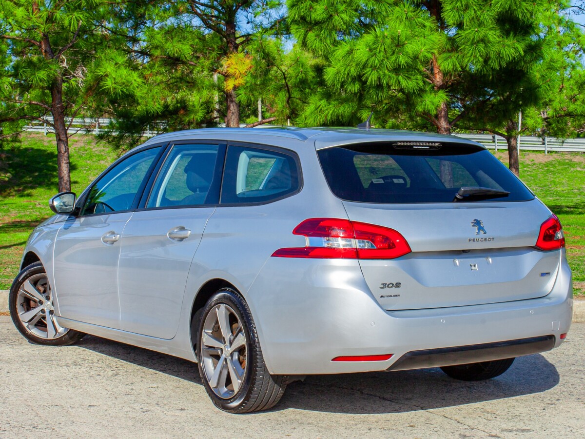 Peugeot 308 Active SW 1.2 AT Extra Full | Permuta / Financia Peugeot 308 Active SW 1.2 AT Extra Full | Permuta / Financia