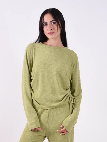 REMERA KAREN OLIVA