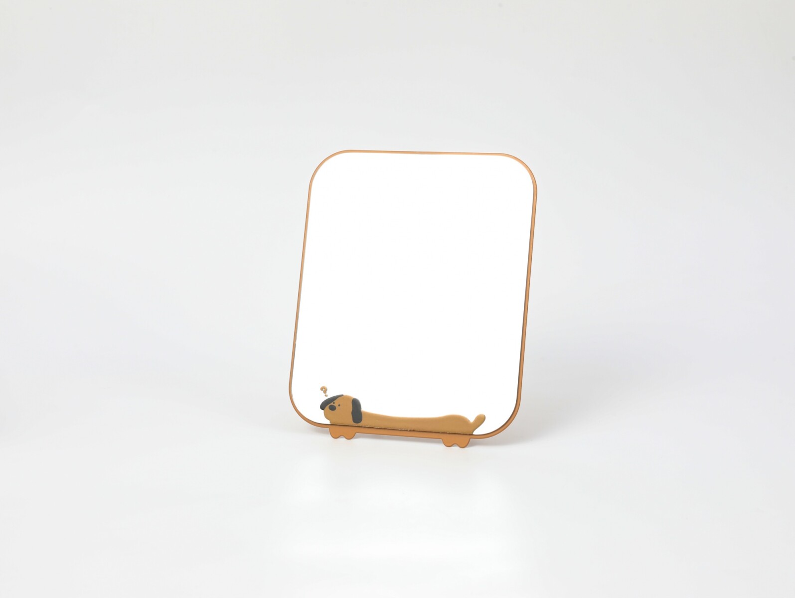 ESPEJO DE MAQUILLAJE MINIMALISTA 