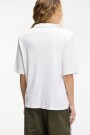 POLO CON PINS Blanco