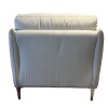 Poltrona tapizado en tela gris, patas en metal - Producto con detalles. Poltrona tapizado en tela gris, patas en metal - Producto con detalles.