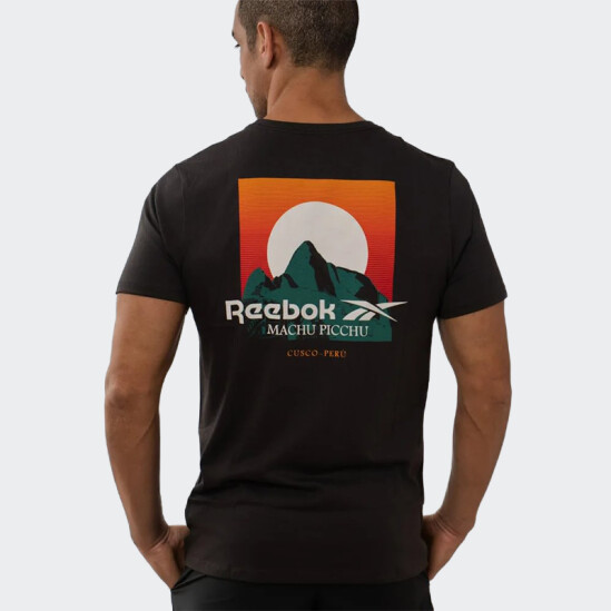 Remera Reebok Machupichu National Park Negro