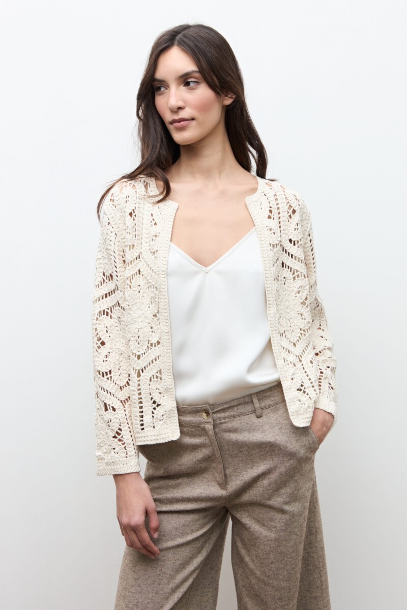 Chaqueta tejida crochet beige claro