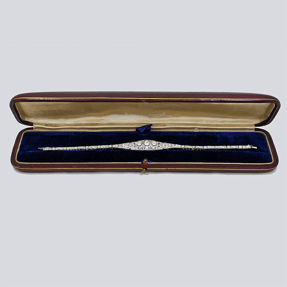 Pulsera Antigua En Oro 18K, Brillantes Y Diamantes Pulsera Antigua En Oro 18K, Brillantes Y Diamantes