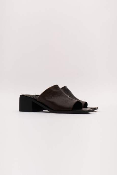 Sandalia Clover Chocolate