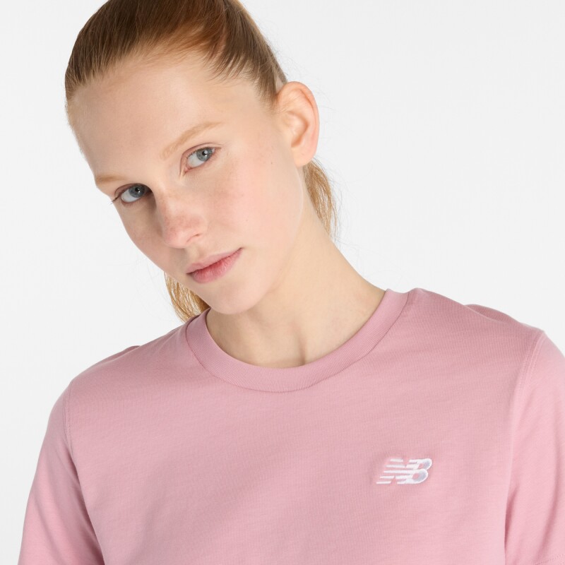 Remera New Balance de Dama - Sport Essentials - WT41509PTF PINK