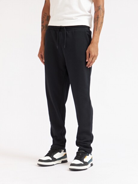 PANTALÓN PEDRO NEGRO