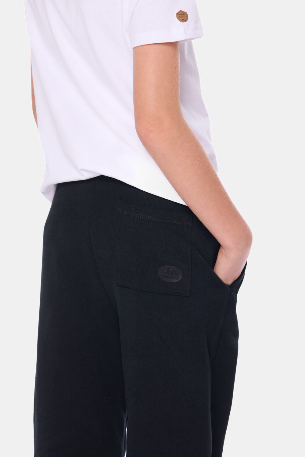 PANTALÓN DEPORTIVO Negro