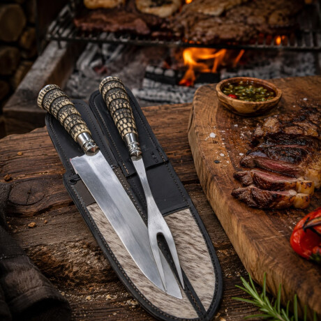 Set de Asado Artesanal - Cuchillo y Pincho Parrillero Simil Tatu N°9 Set de Asado Artesanal - Cuchillo y Pincho Parrillero Simil Tatu N°9