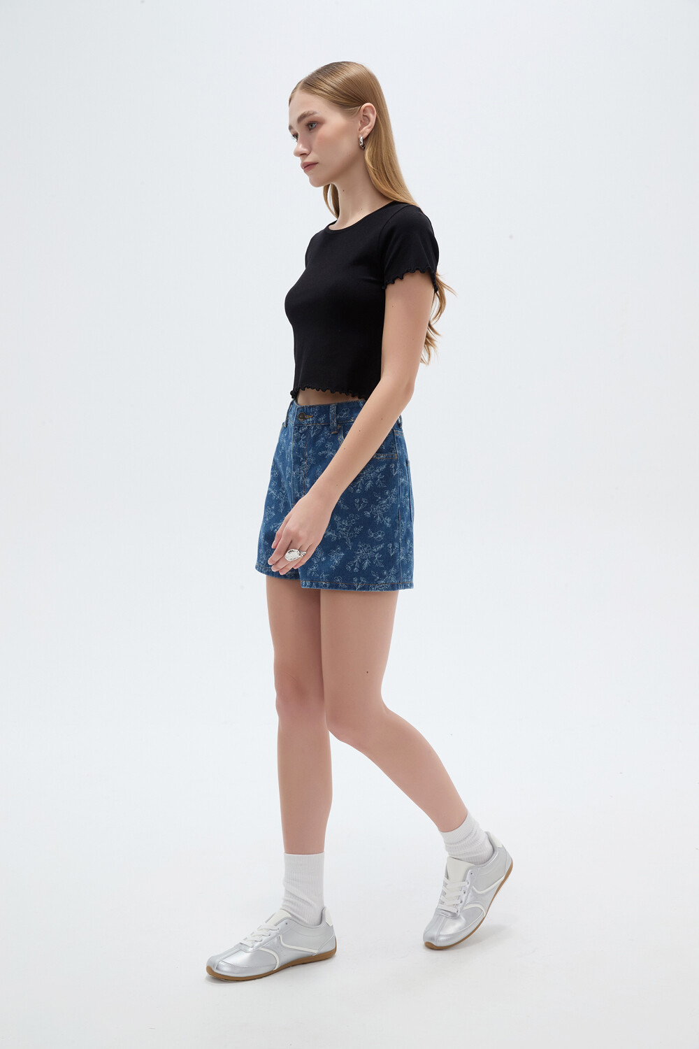 Remera Joutte Negro