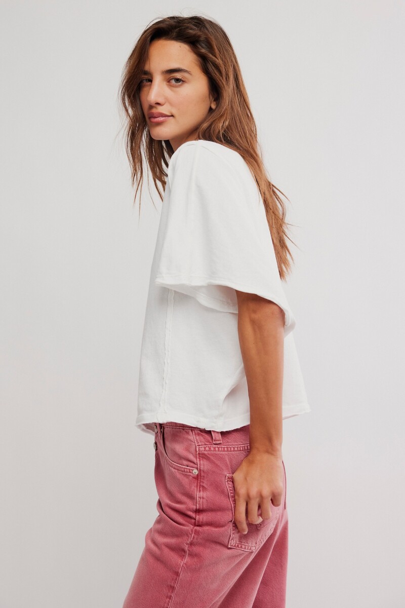 REMERA NEXT LEVEL Blanco