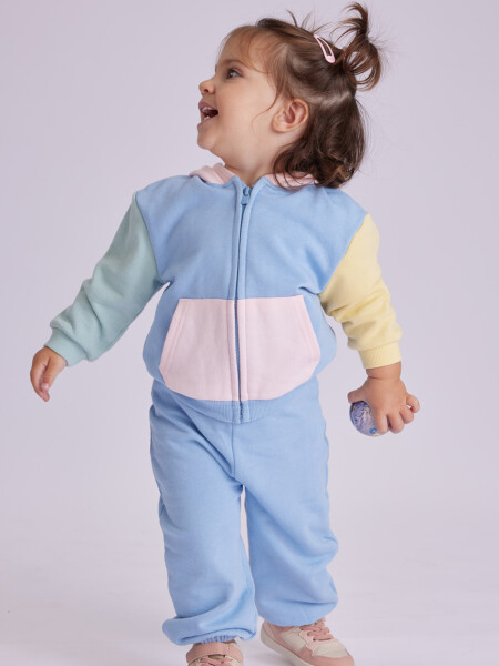 Campera deportiva Block Celeste