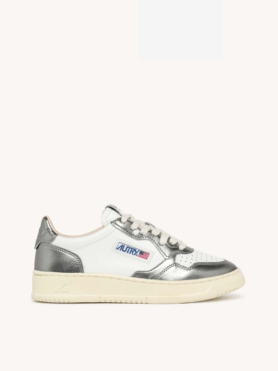 ZAPATILLA MEDALIST LOW 