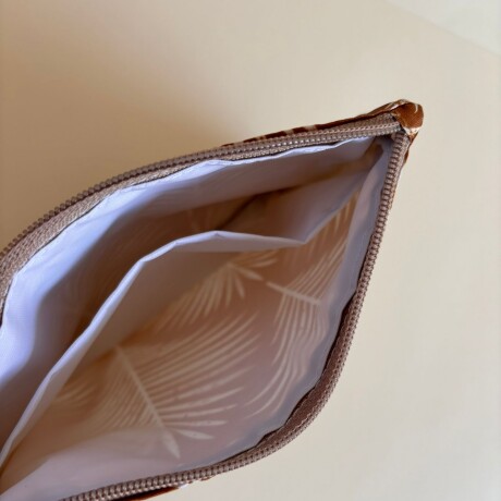 Cosmetics Coco Beige