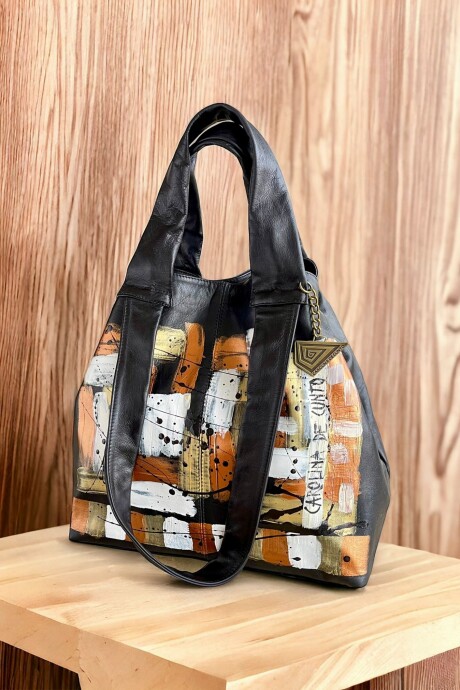 Cartera Kytzia Negra Multifunción Con Arte Y Cierre. Cartera Kytzia Negra Multifunción Con Arte Y Cierre.
