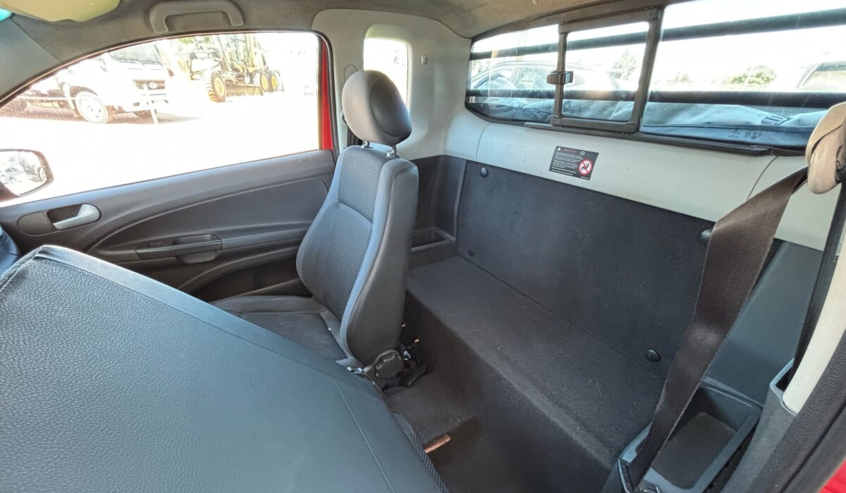 VW Saveiro Cab Ext. - 2016 VW Saveiro Cab Ext. - 2016