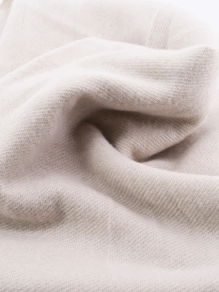 BUFANDA MOSCÚ CREMA