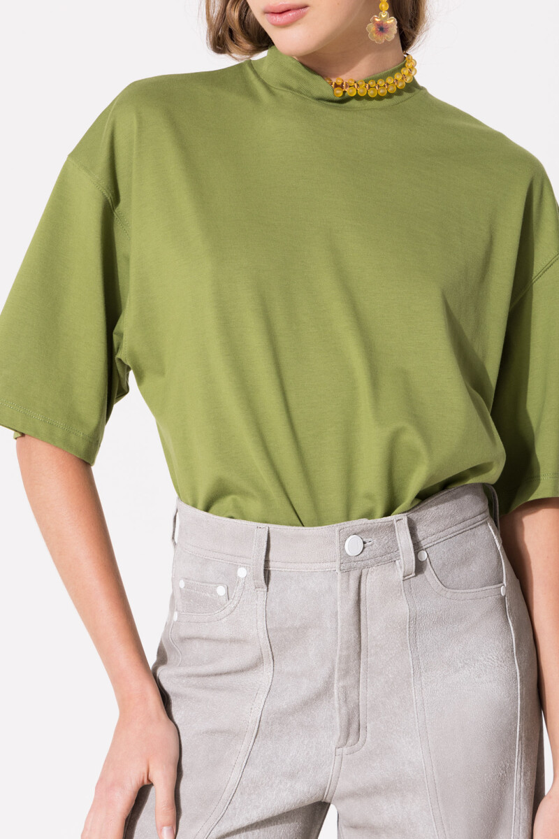 REMERA MORA Verde