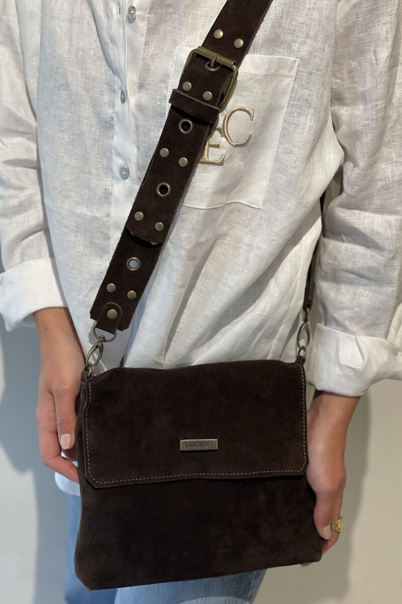 Bandolera Creta - Chocolate gamuza 