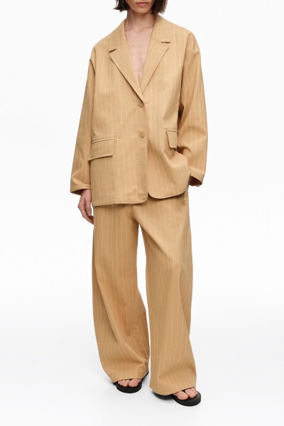CHAQUETA Ocre