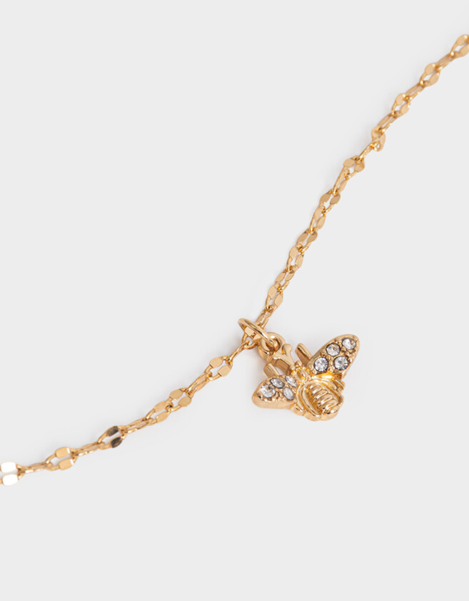 Cadena Corta con Dije Bañada en Oro Cadena Corta Con Dije Bañado En Oro - Dorado