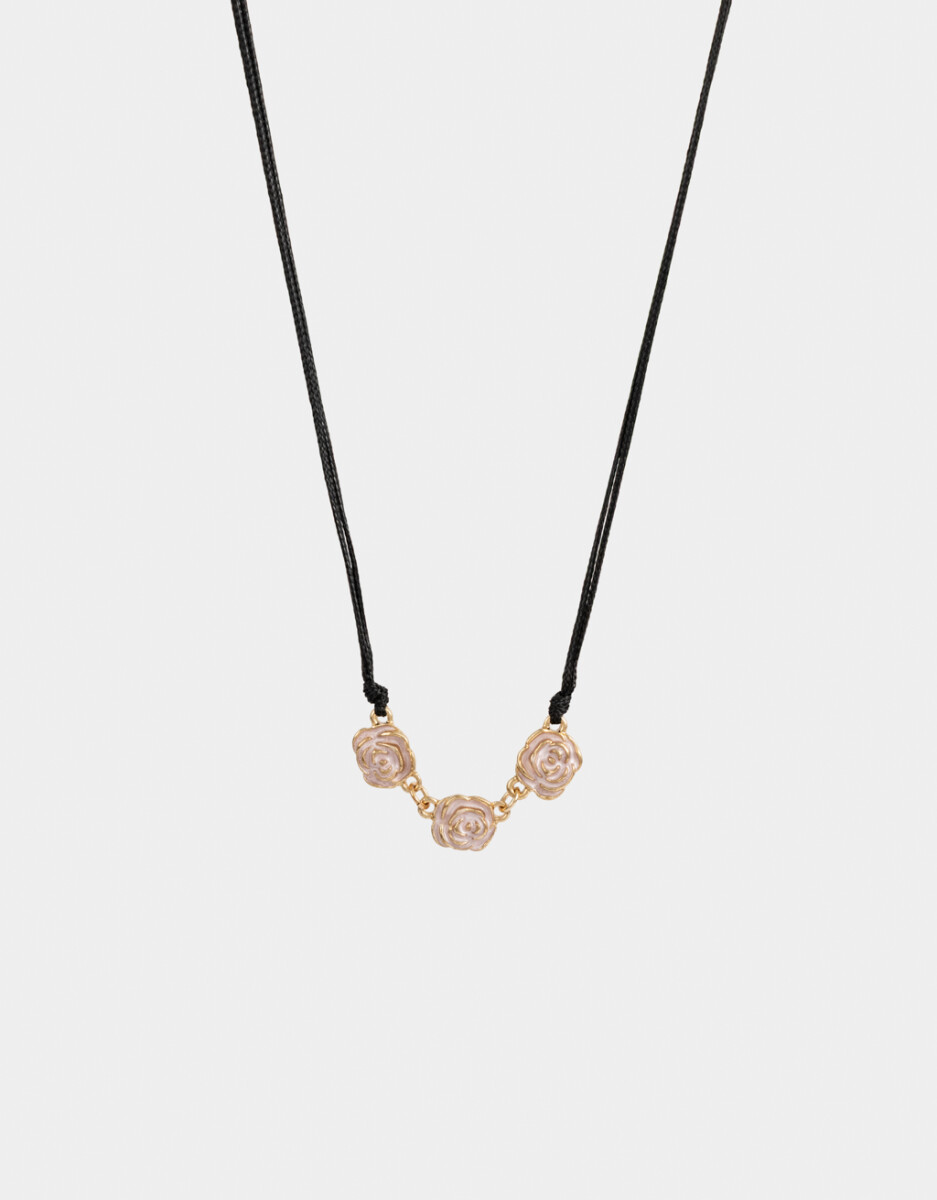Collar Corto Con Flores 