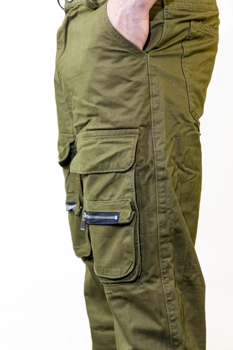 Cargo gabardina Verde