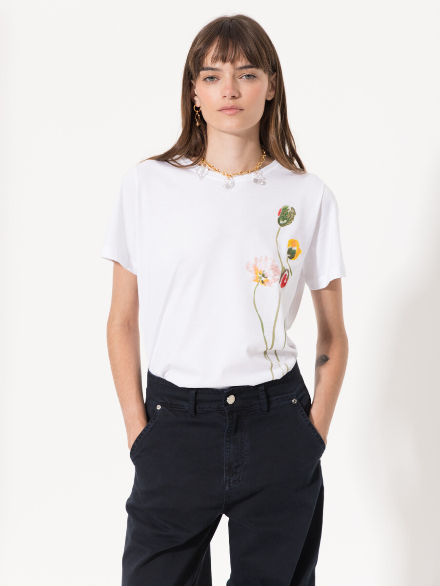 REMERA ROMANCE 