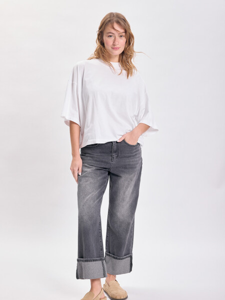 Pantalón jean bajo doblado Negro