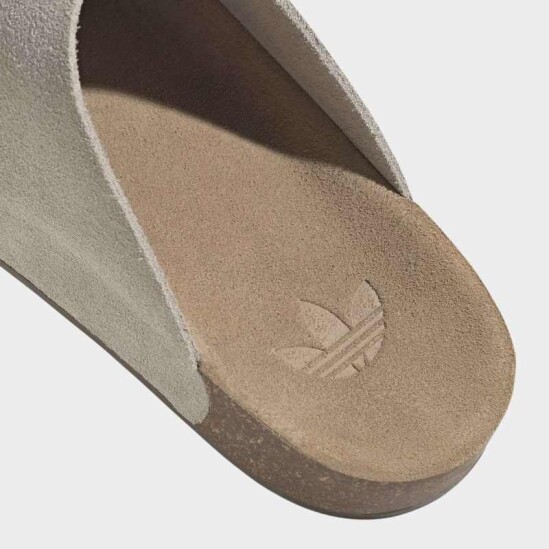 Zueco Adidas Adimule Gris