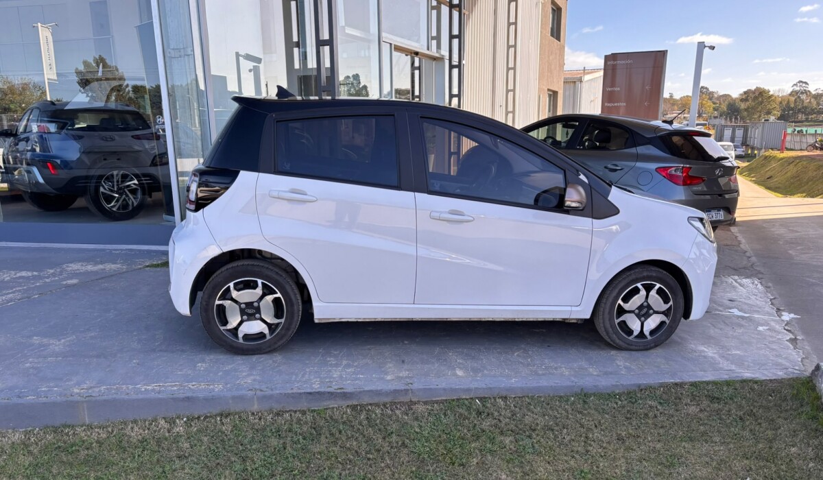 JAC E-JS1 - 2023 JAC E-JS1 - 2023