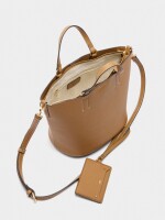 Bolso Tote Con Colgante camel