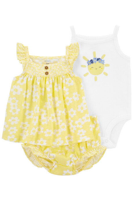 Set tres piezas de algodón, short, musculosa y body, diseño floral Set tres piezas de algodón, short, musculosa y body, diseño floral
