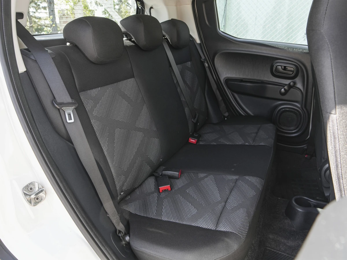 Fiat Mobi Like Plus 1.0 Extra Full | Permuta / Financia Fiat Mobi Like Plus 1.0 Extra Full | Permuta / Financia