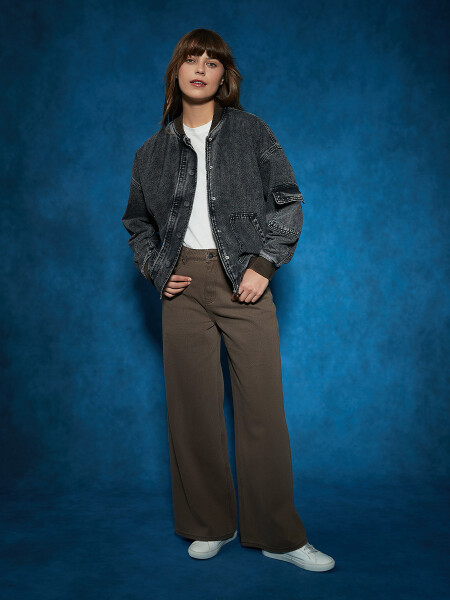 CAMPERA NOUR GRIS OSCURO