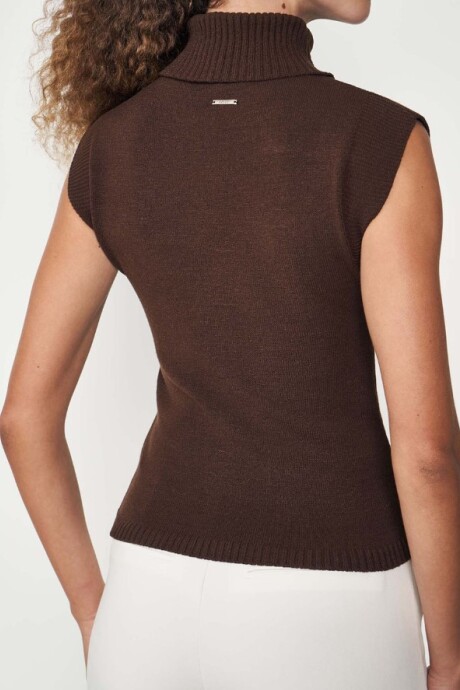 Sweter manga corta con cuello alto Marrón