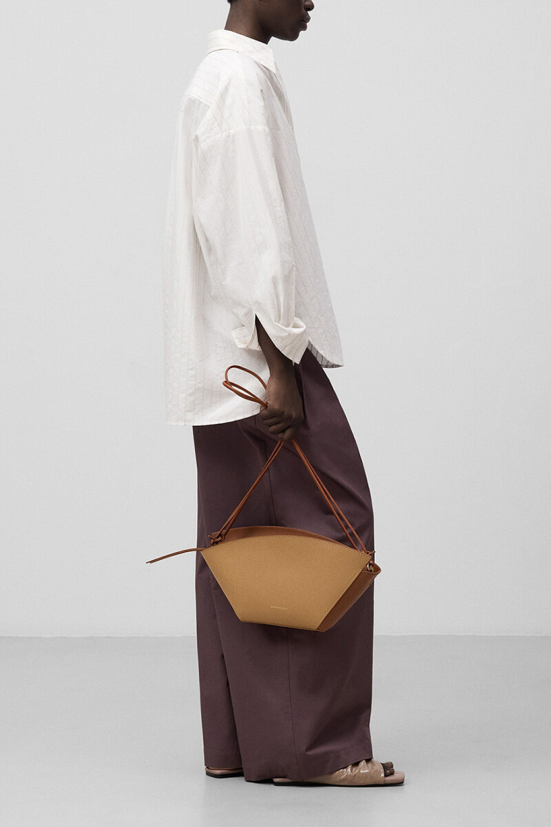 BOLSO DE HOMBRO Cuero
