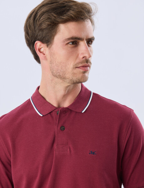REMERA POLO LISA PIQUÉ Bordo Melange